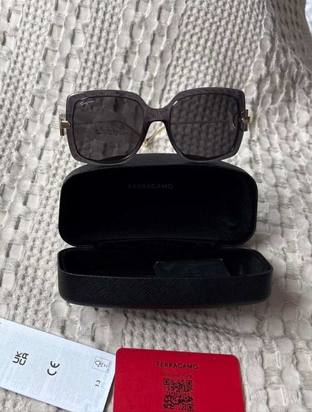 Salvatore Ferragamo SF913S Gancio 55mm square sunglasses